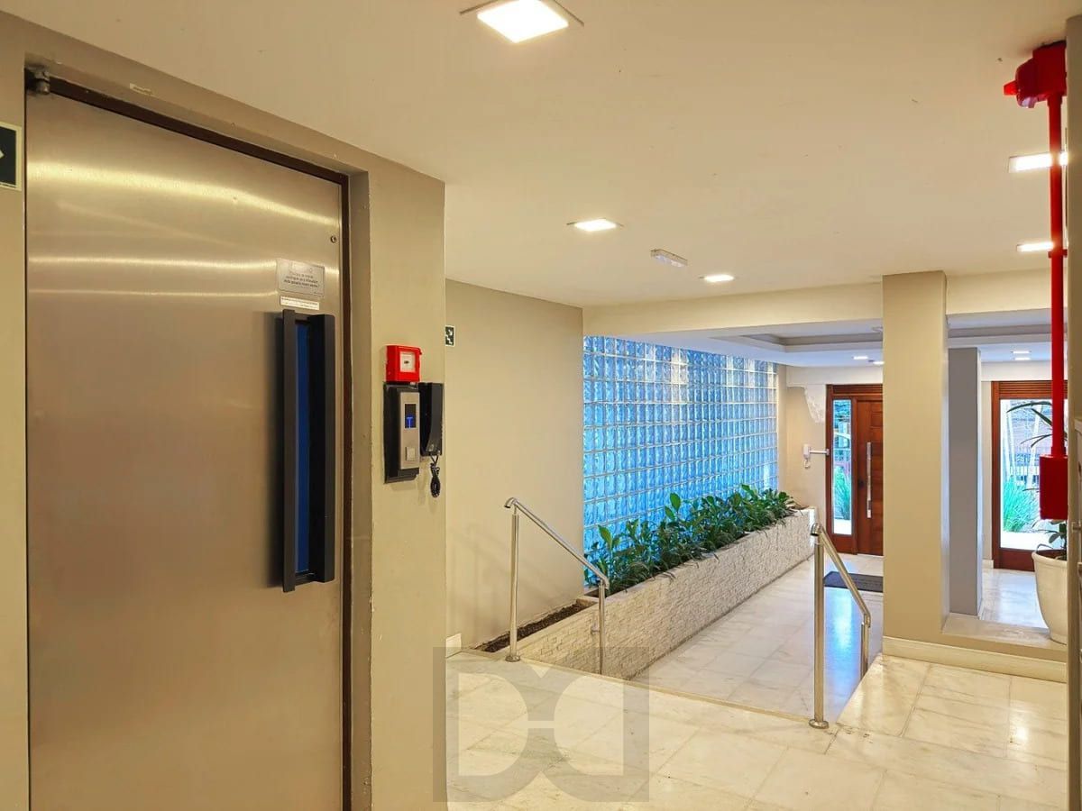 Apartamento de 3 dormitórios à venda em Bairro Auxiliadora, Porto Alegre. — foto 24