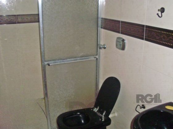 Casa para Venda - 218m², 5 dormitórios, sendo 1 suites, 2 vagas - Vila Nova — foto 13