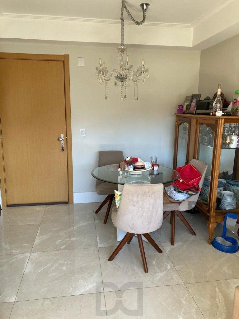 Apartamento de 2 quartos , suite ,  garagem em Condomínio Clube no bairro Teresópolis — foto 5