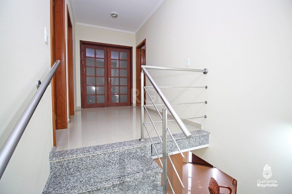 Casa para Venda - 246m², 3 dormitórios, sendo 2 suites, 3 vagas - Vila Ipiranga — foto 10