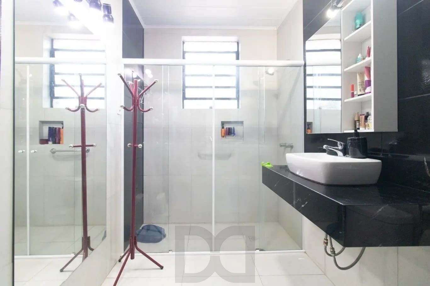 Casa com 4 dormitórios e 175m² à venda no Bairro Santa Tereza — foto 9
