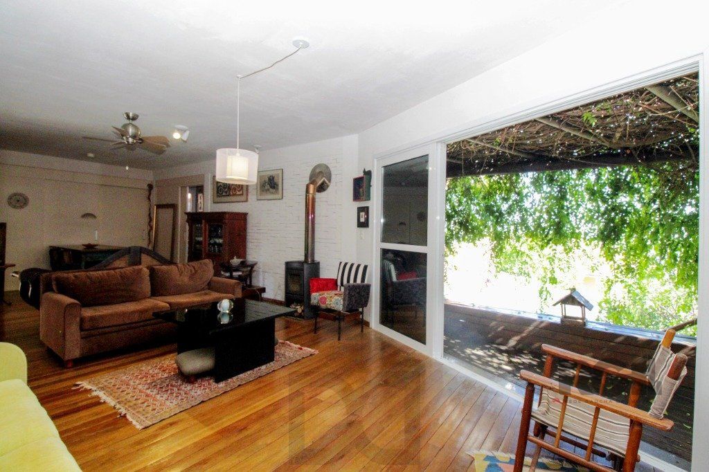 Casa 3 Dormitório(s) Bairro Teresópolis — foto 4
