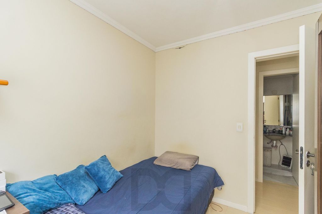 Apartamento de 3 dormitórios no bairro Jardim Itu Sabará - Porto Alegre — foto 19