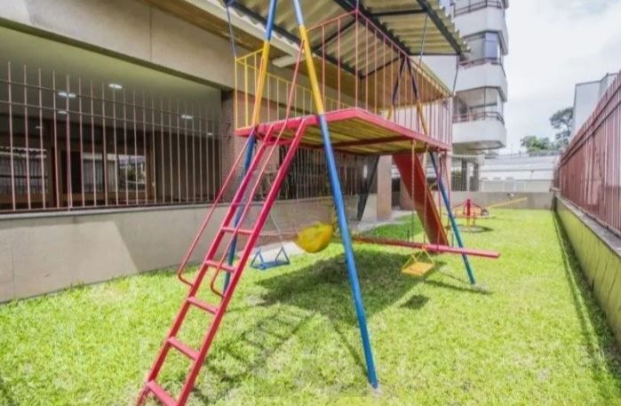 Apartamento amplo de 02 quartos com suite, 1 vaga no Menino Deus - Porto Alegre /RS — foto 22