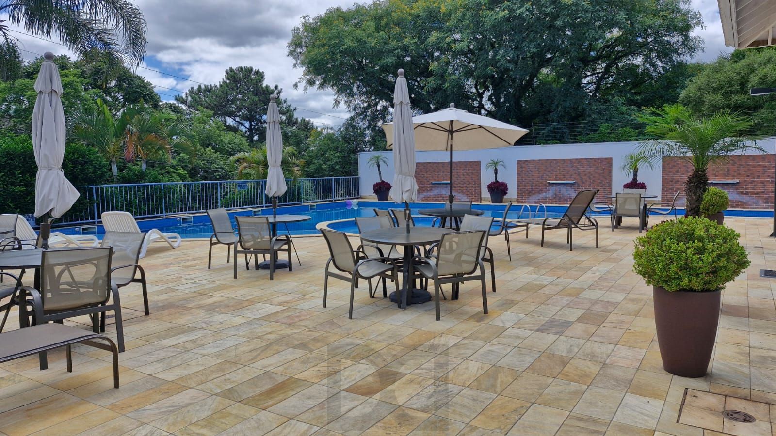 Casa em Condominio fechado, 5 dormitórios com infraestrutura completa — foto 50