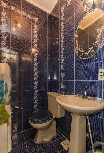 Casa 250m² - 5 dormitórios, 2 suítes e 4 vagas no bairro Santa Maria Goretti — foto 15