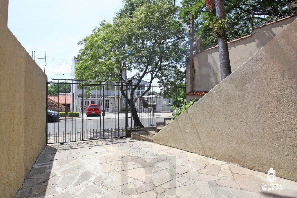 Casa para Venda - 354.24m², 3 dormitórios, sendo 1 suites, 3 vagas - Bom Jesus — foto 48