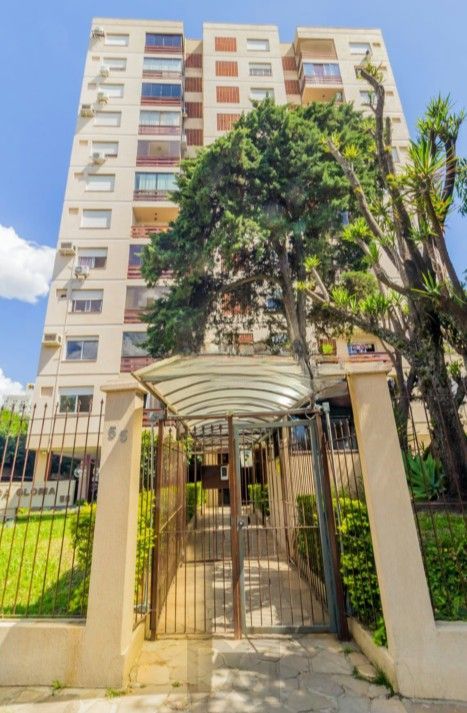 Apartamento de 2 dormitórios com vaga de garagem coberta e escriturada no Bairro Glória – Porto Alegre. — foto 30
