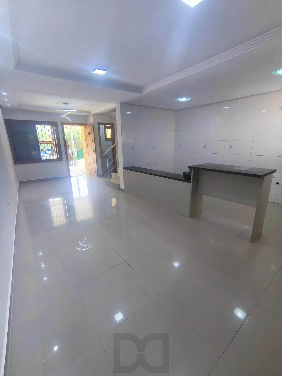 Casa de 3 dormitórios á venda no Bairro Guarujá - Porto Alegre — foto 2