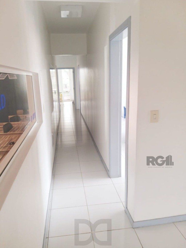 Casa comercial com 12 dormitórios no bairro Teresópolis — foto 19