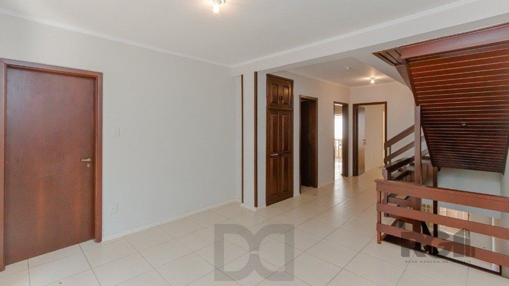 Casa com 4 dormitórios, 4 vagas no bairro Vila Jardim — foto 27
