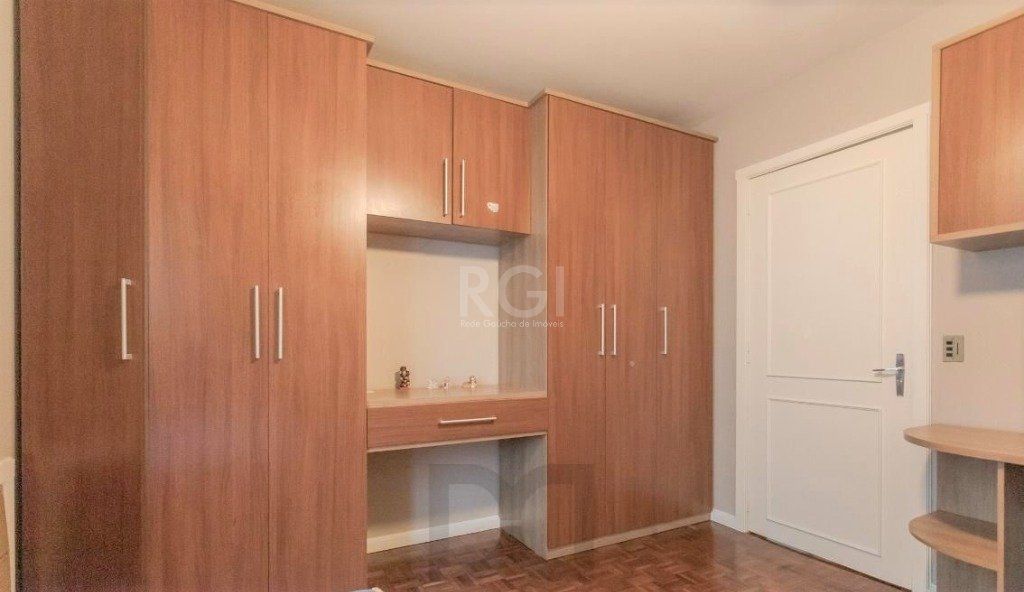 Casa para Venda - 327m², 4 dormitórios, sendo 1 suites, 3 vagas - Chácara das Pedras — foto 25