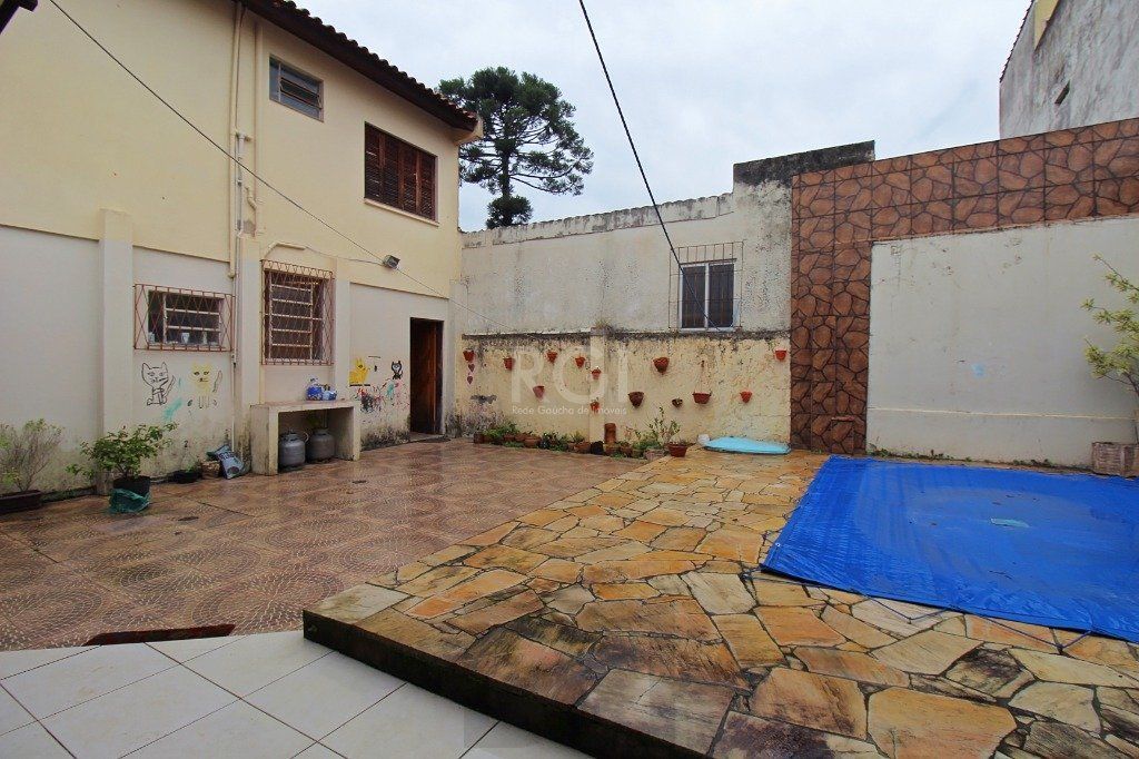 Casa para Venda - 150m², 4 dormitórios, sendo 1 suites, 3 vagas - Nonoai — foto 30