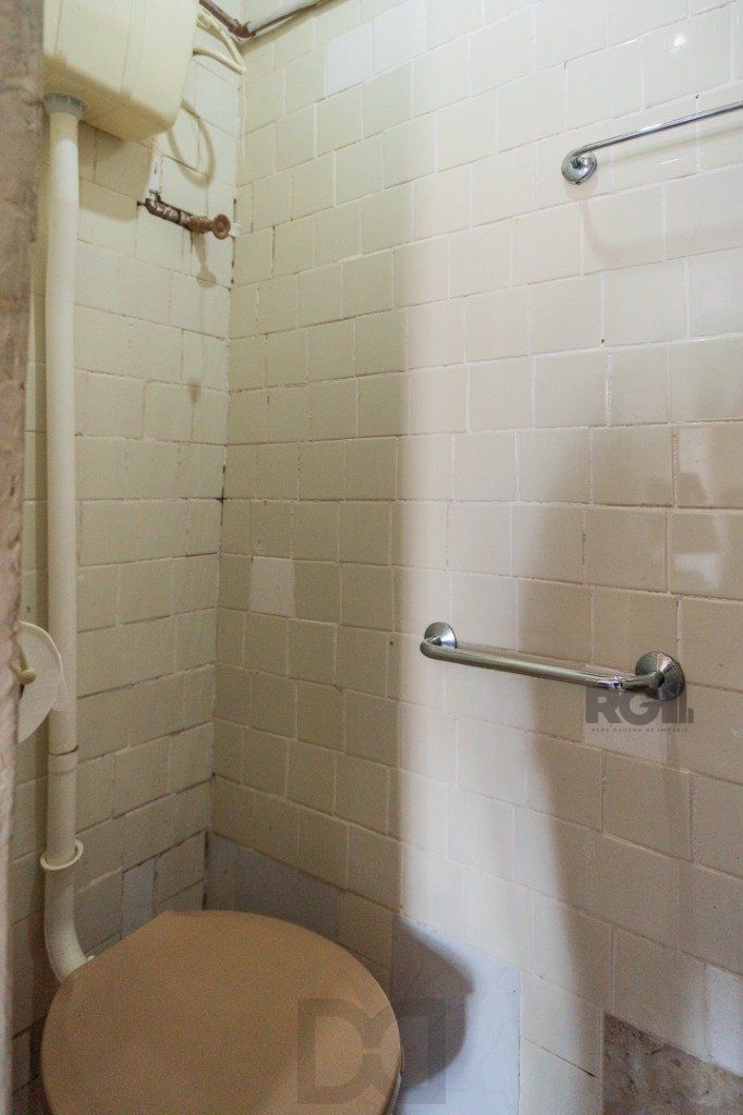 Casa de 2 Dormitório(s) Bairro Nonoai - Porto Alegre — foto 15
