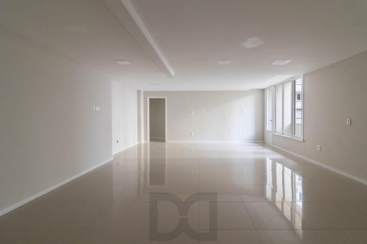 Apartamento de 3 dormitórios à venda em Bom Fim, Porto Alegre — foto 7