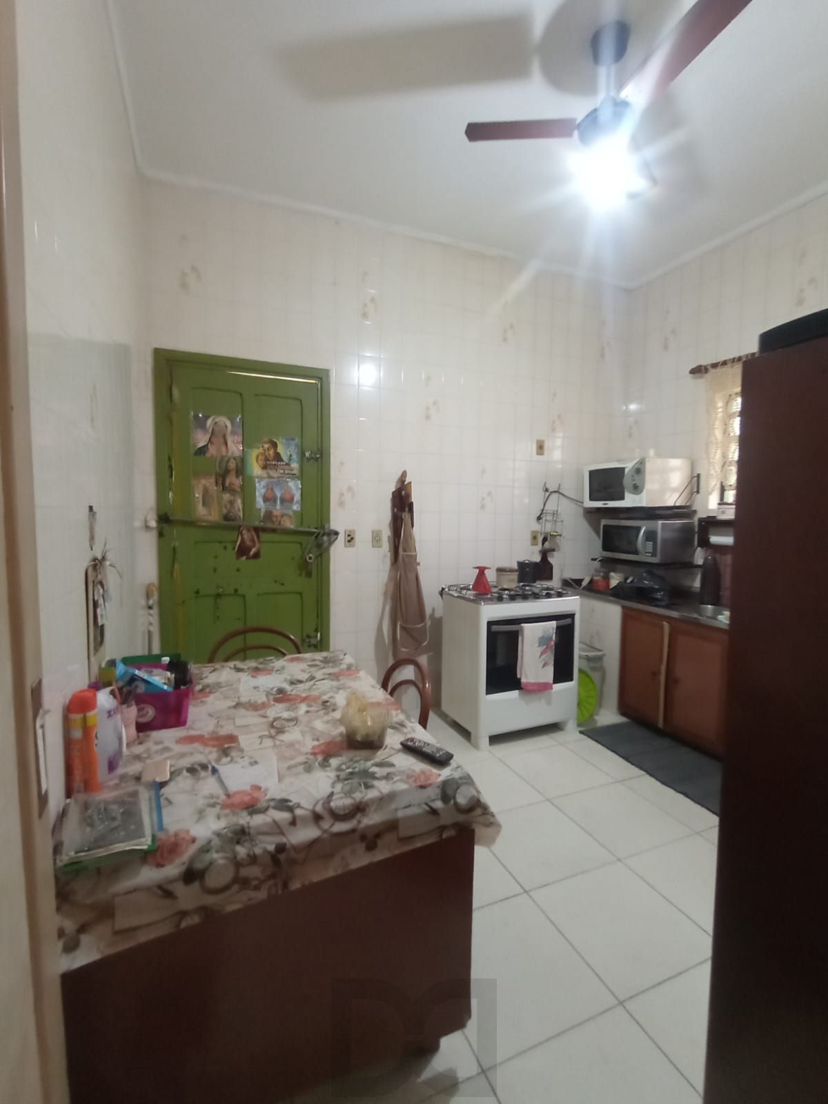 Casa 3 dormitórios no bairro Menino Deus em Porto Alegre para Alugar — foto 12