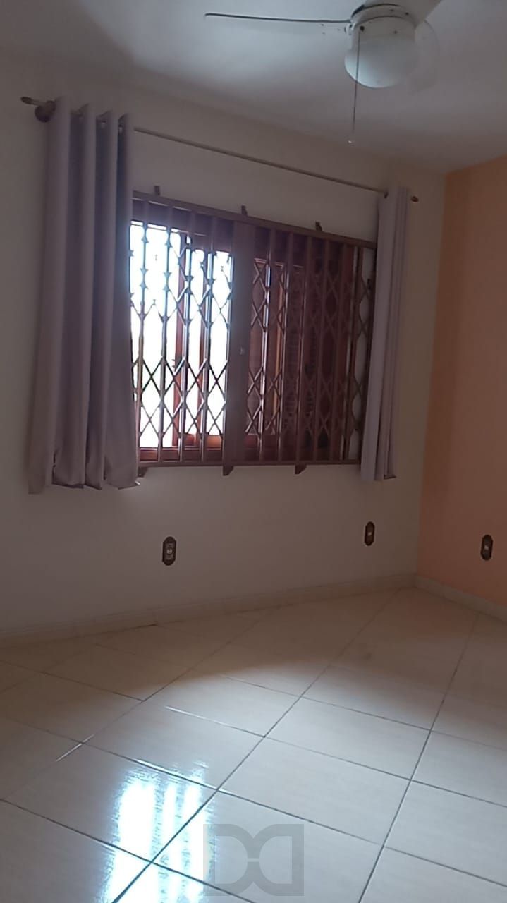 Casa 03 dormitórios, com páteo — foto 16