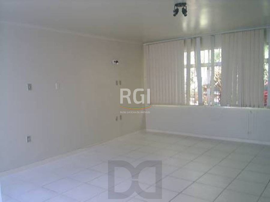 Casa para Venda - 250m², 3 dormitórios, 2 vagas - Petrópolis — foto 11
