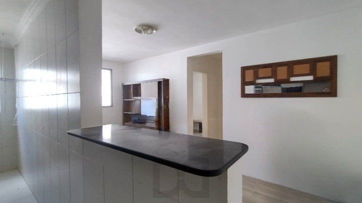 Apartamento de 2 dormitórios á venda no Bairro Jardim Itu, Porto Alegre. — foto 5