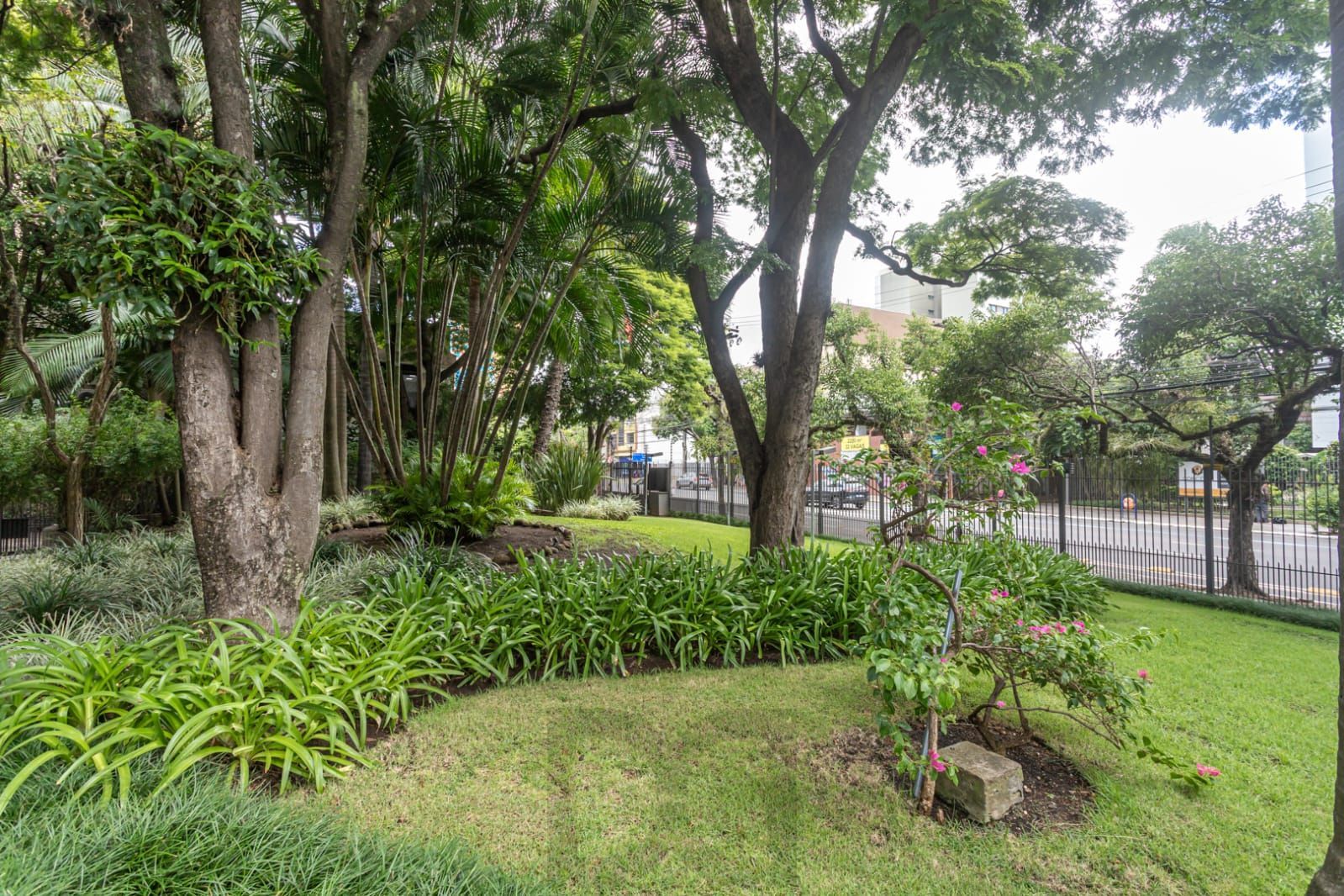 Jardins no condomínio