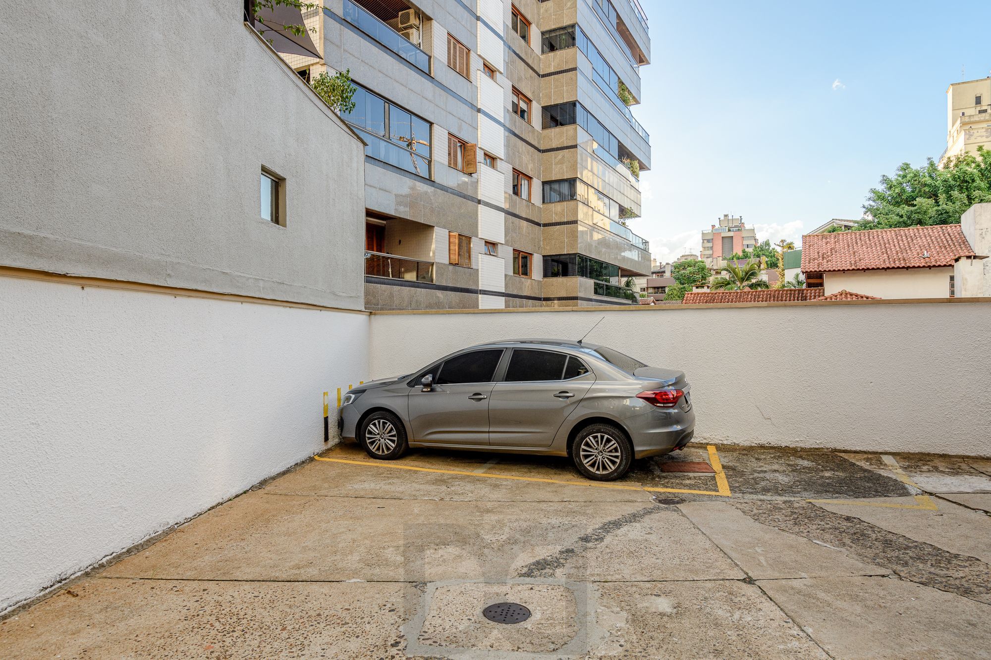 Box de estacionamento 2
