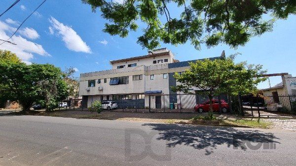 Prédio 430mq a venda no bairro Navegantes — foto 1