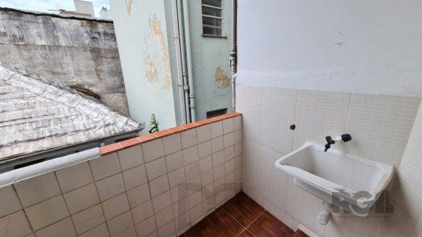 Área de serviço apto 2º andar