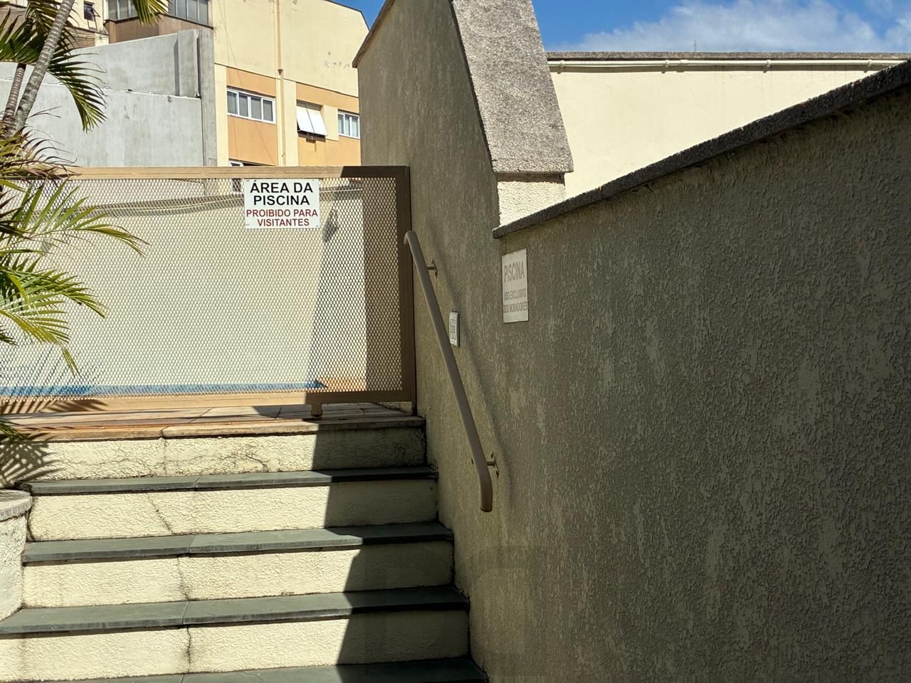 ÓTIMO APARTAMENTO 2 DORMITÓRIOS COM VAGA ESCRITURADA NO MENINO DEUS — foto 60