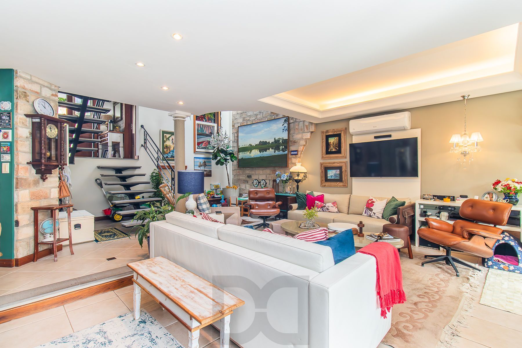 CASA DE 4 DORMITÓRIOS EM CONDOMÍNIO - 320 m² - 4 VAGAS DE GARAGEM — foto 8