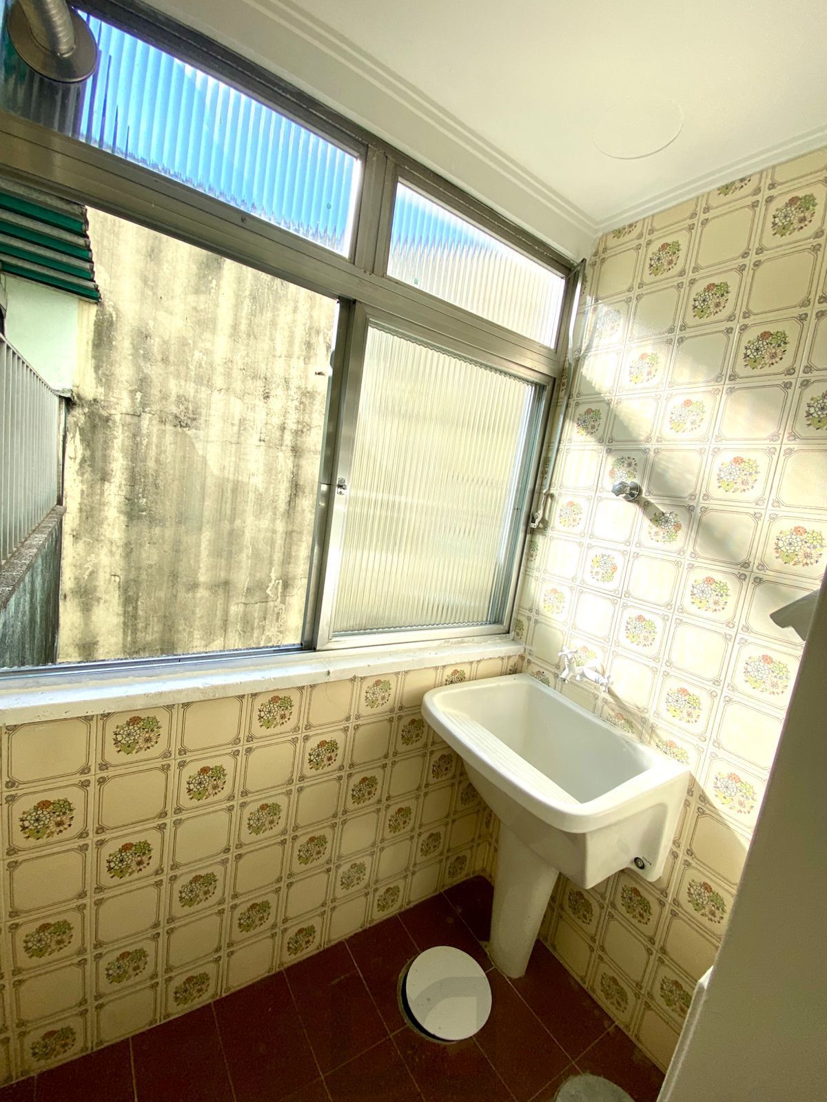 Apartamento1 dormitório, patio, vaga de garagem predio com elevador Menino Deus — foto 7