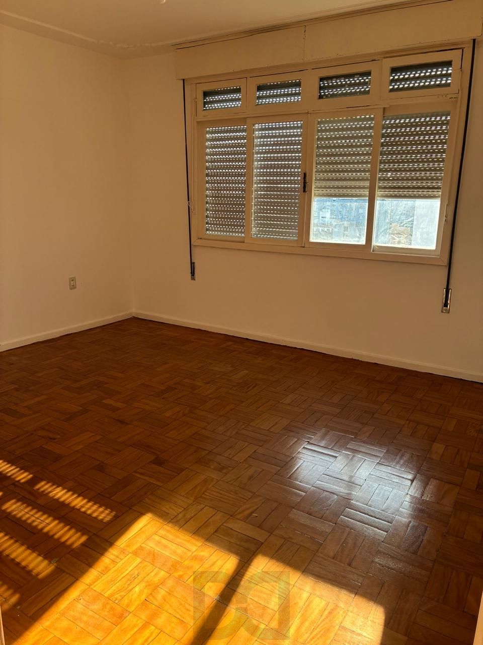 AMPLO APARTAMENTO DE 3 DORMITÓRIOS NA CIDADE BAIXA — foto 13