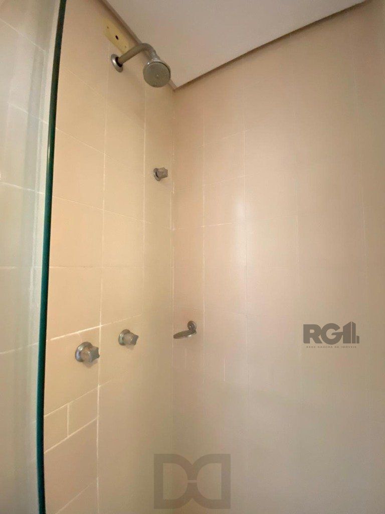 apartamento - 3 dormitórios - 1 vaga - 79,96 m² - MENINO DEUS — foto 28