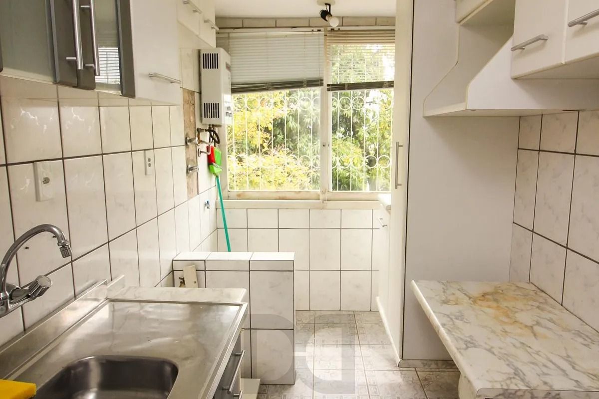 Apartamento dois dormitórios com garagem escriturada — foto 12
