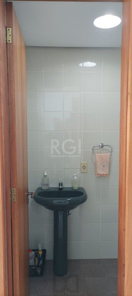 sala - 30,23 m² - Menino Deus — foto 16