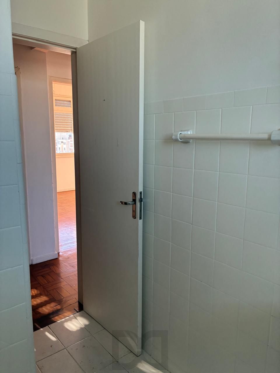 AMPLO APARTAMENTO DE 3 DORMITÓRIOS NA CIDADE BAIXA — foto 10