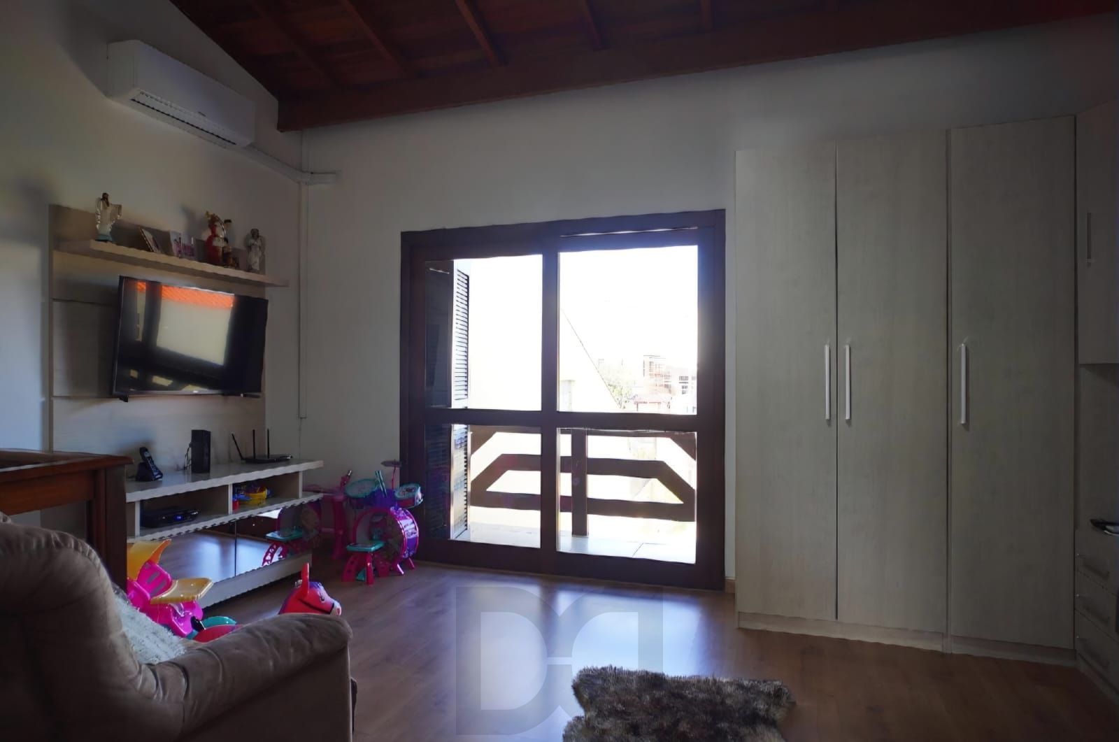 Casa com Piscina - no Partenon — foto 21