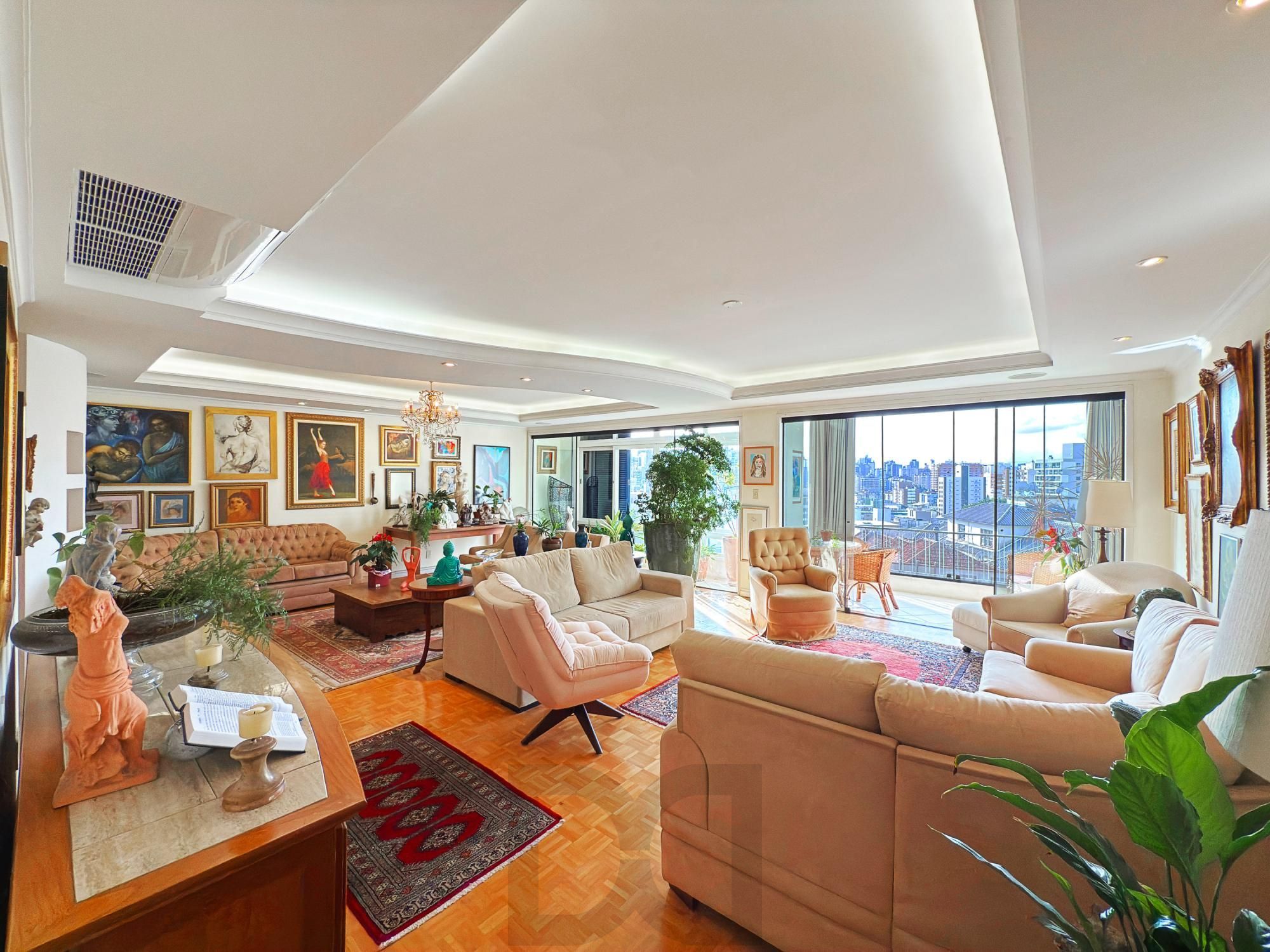 231,8 m², 3 dormitórios com suíte, 1 vaga — foto 14