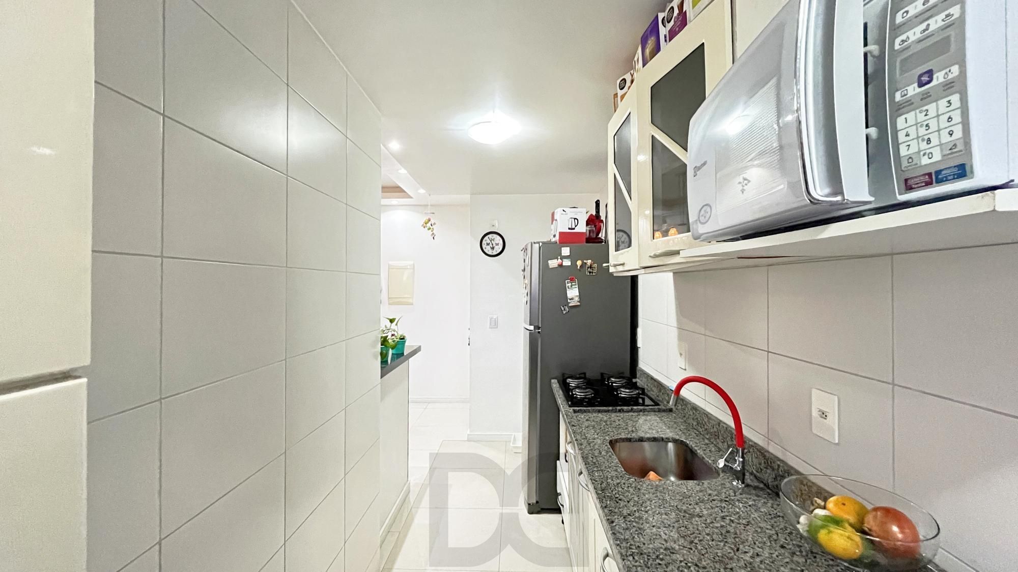 Apartamento 82m² - três dormitórios, suíte, duas vagas de garagem — foto 7