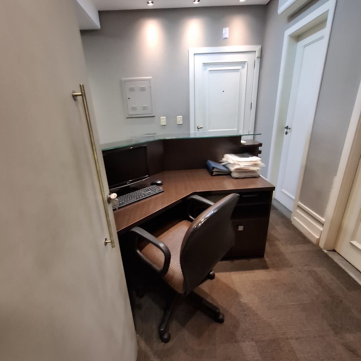 Sala Comercial com vaga para um carro escriturada — foto 11
