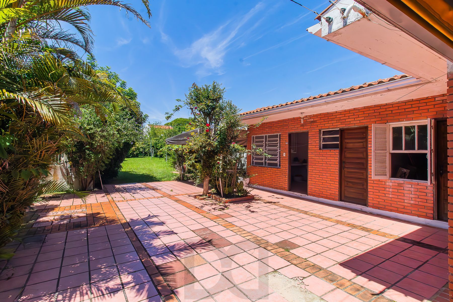 Casa com 5 dormitórios e muito mais — foto 29