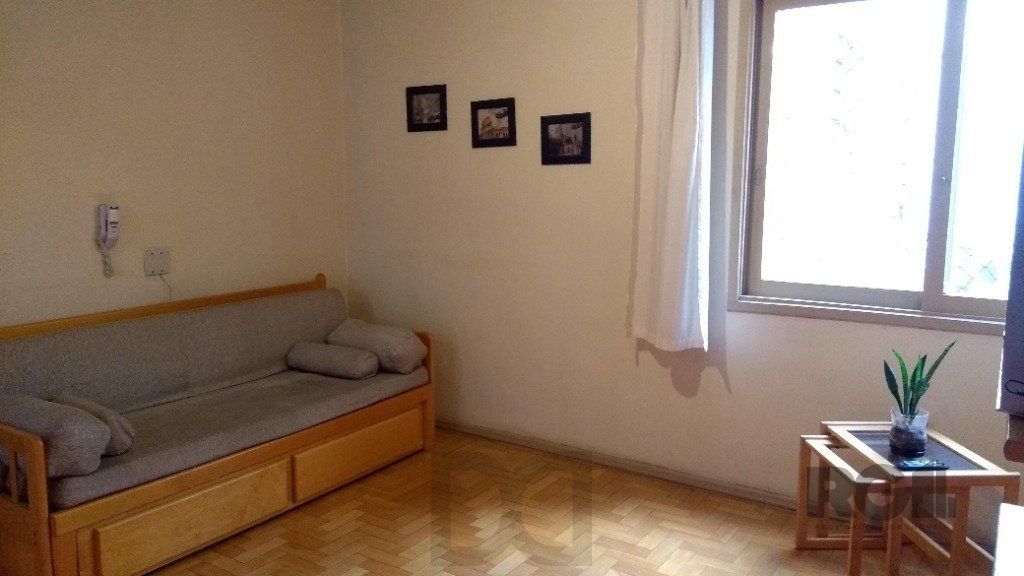 Apartamento MOBILIADO, 1 dormitório 48,40m² com elevador — foto 2