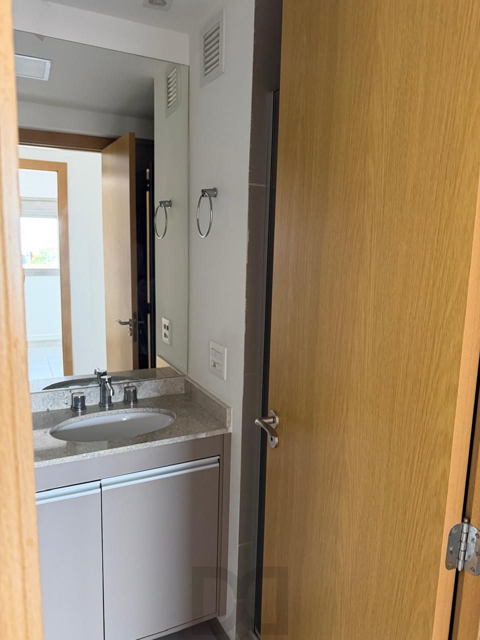Apartamento 3 dormitórios com vaga dupla no Edifício Libres — foto 14