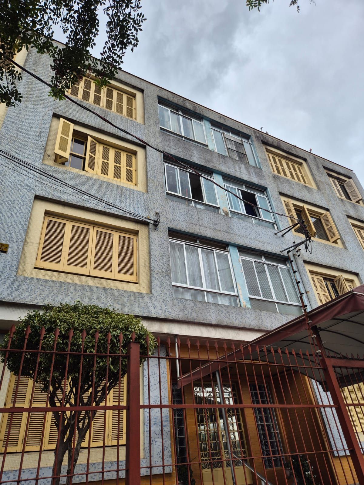 Térreo com pátio — foto 1