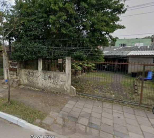 Terreno 330m2 com casa de alvenaria — foto 2