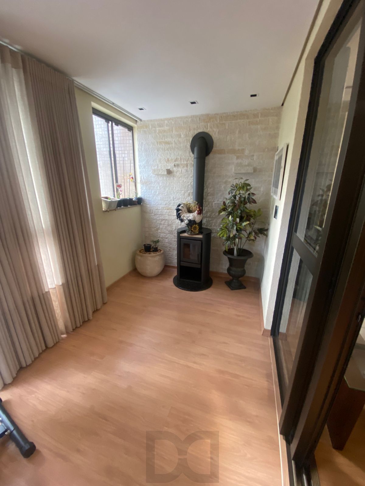 Apartamento 105 m2 3 dormitorios sendo 1 suite vaga dupla menino deus — foto 5