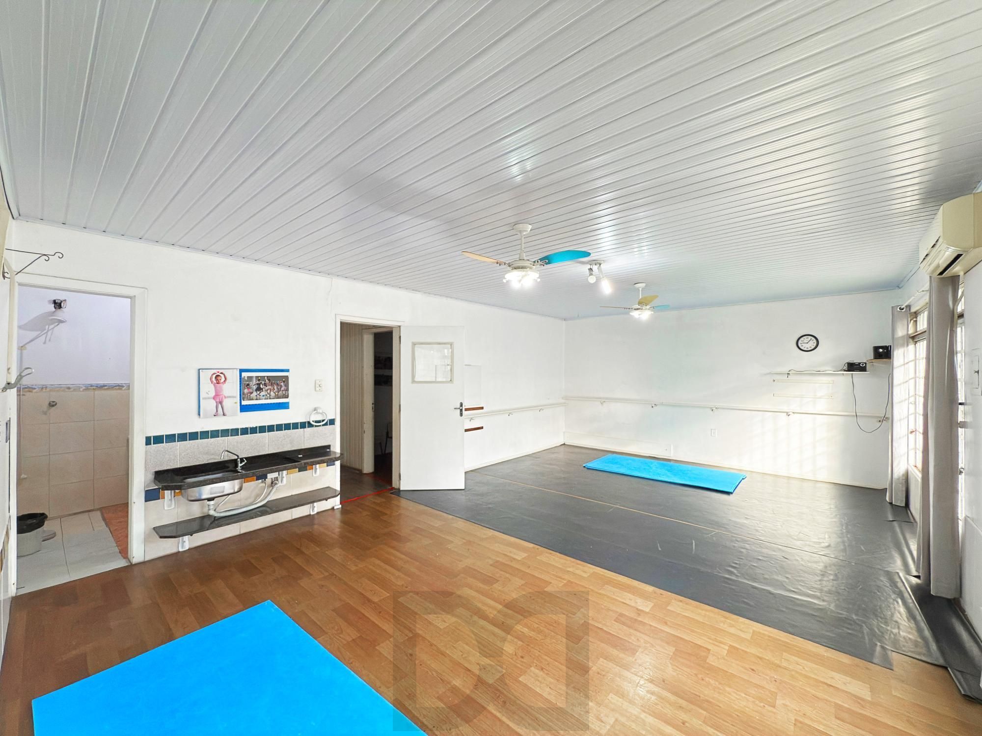Excelente casa residencial/Comercial para vender no bairro cristo Redentor — foto 4
