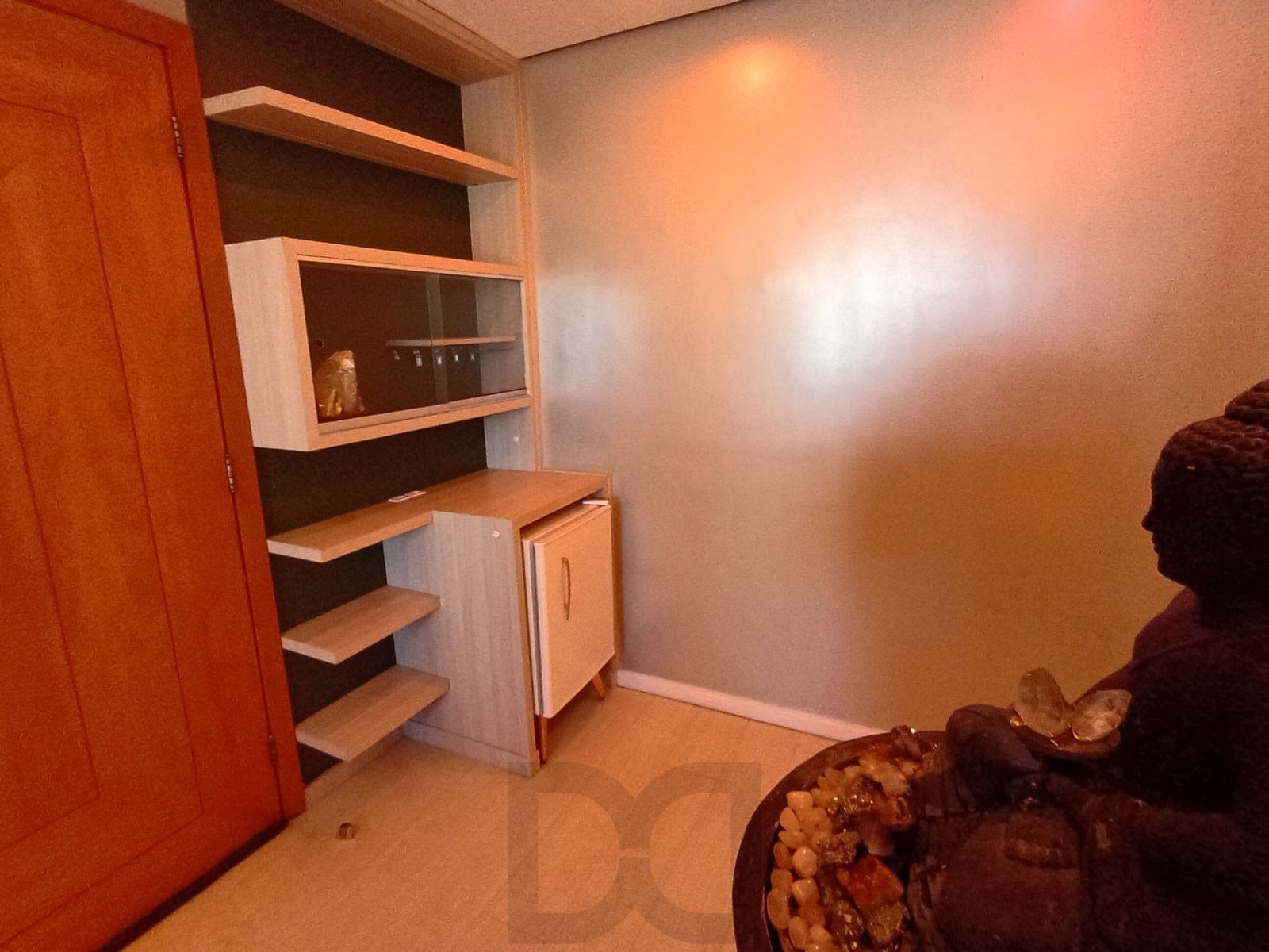 Sala semi mobiliada com vaga — foto 15