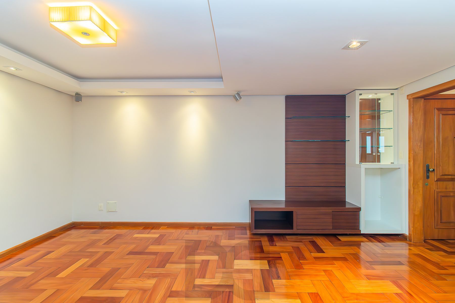 Apartamento semi mobiliado, impecável, com 126m² privativo. — foto 7