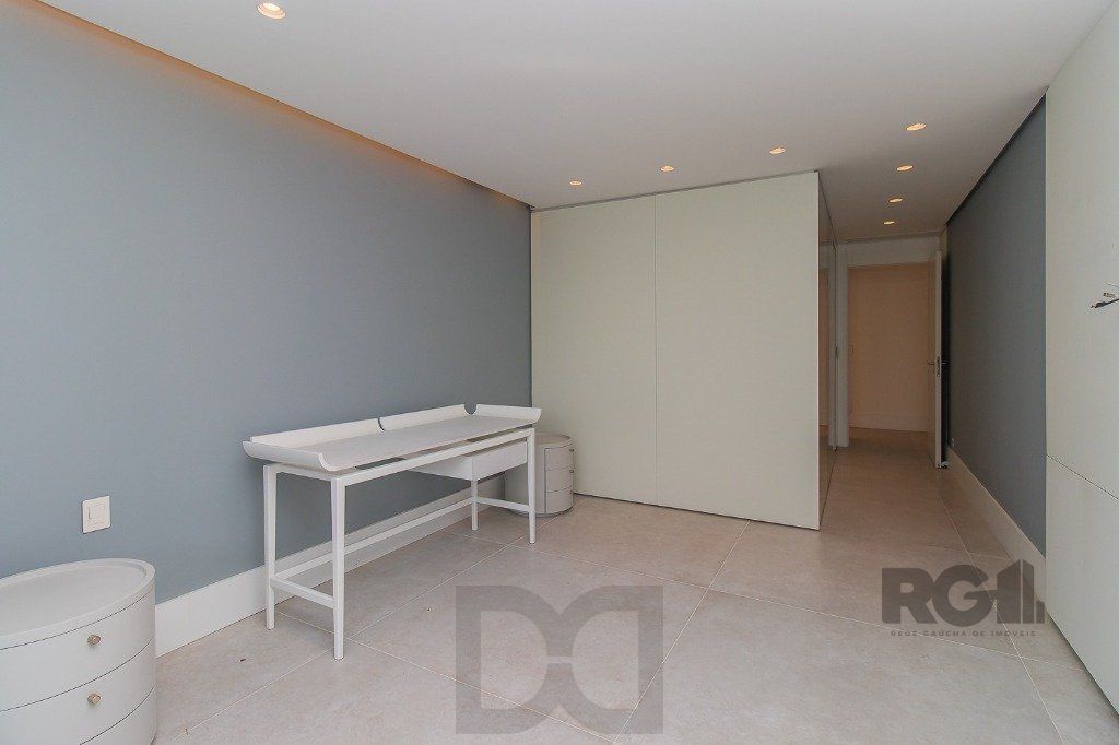 apartamento - 4 dormitórios - 4 vagas - 388,44 m² - Moinhos de Vento — foto 46