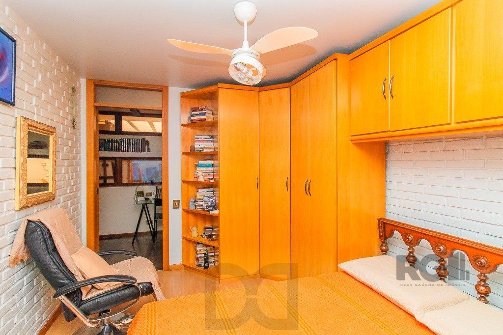 Casa para Venda - 400m², 3 dormitórios, sendo 1 suites, 4 vagas - Menino Deus — foto 27